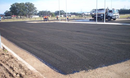 2 coat bitumen spray seal conducted on access road and north & south carparks as per design.